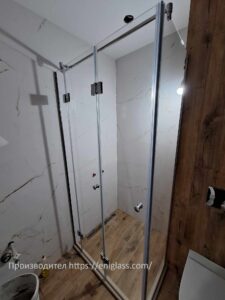 ъглова душ кабина поръчкова
